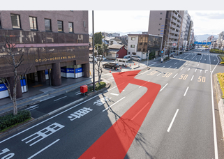  当院「五条堀川ビル3F 」の隣に駐車場完備